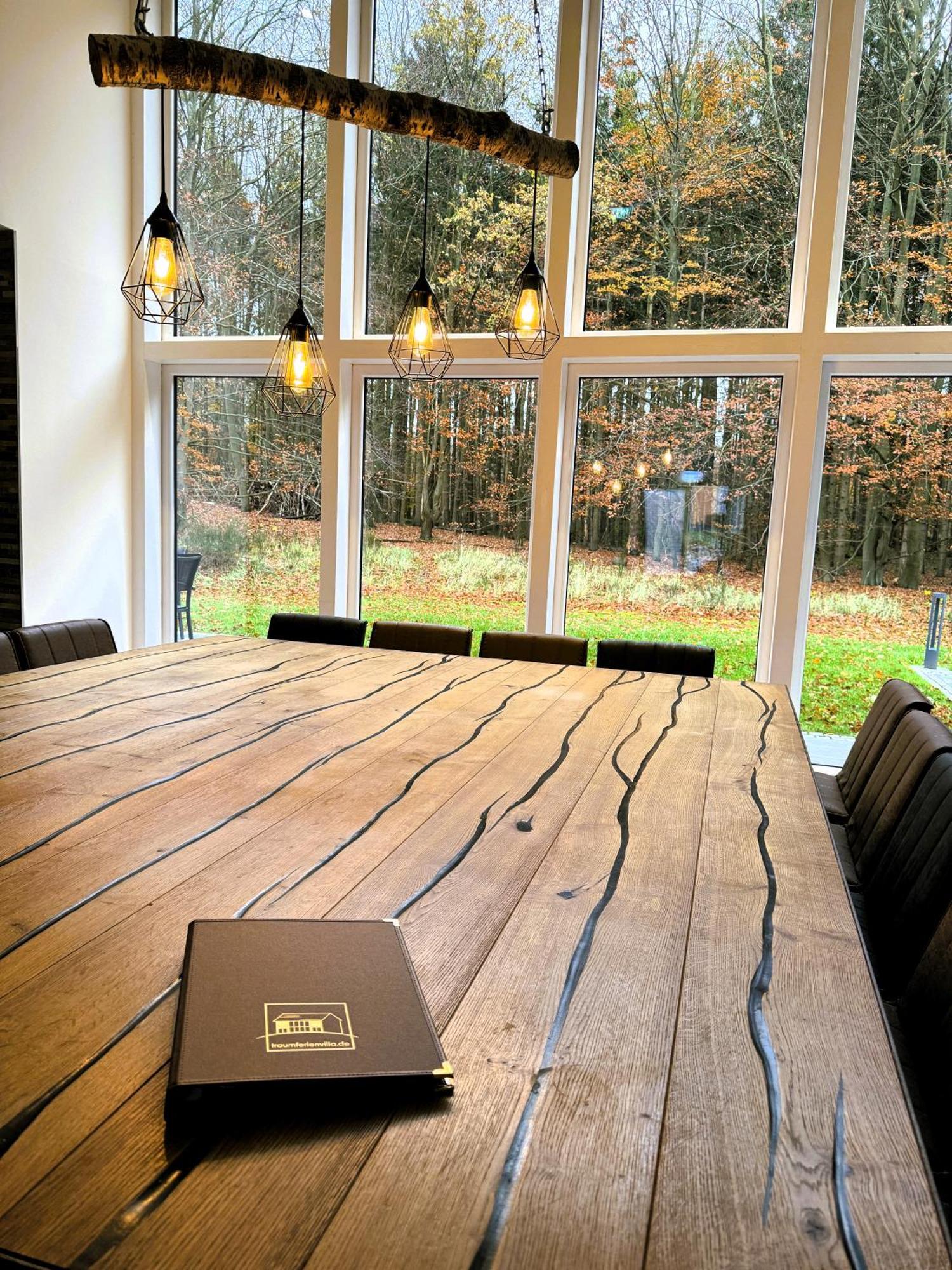 Villa Thormarcon Am Plauer See Fuer 18 Gaeste, Sauna, Pool Ленц Екстериор снимка